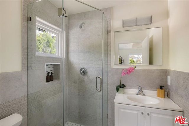 2348 Baxter Street, Los Angeles, CA 90039