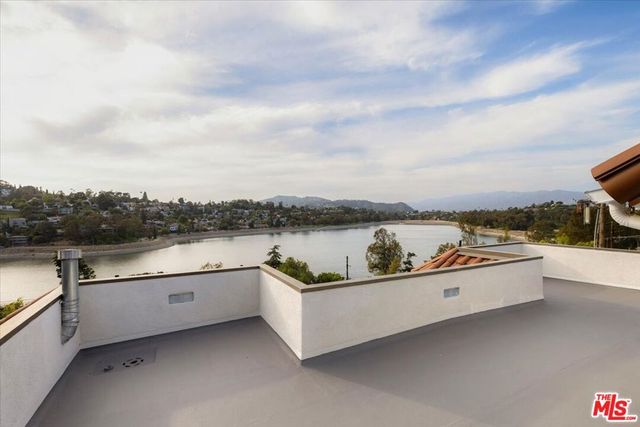 2348 Baxter Street, Los Angeles, CA 90039