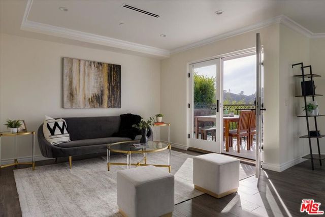 2348 Baxter Street, Los Angeles, CA 90039