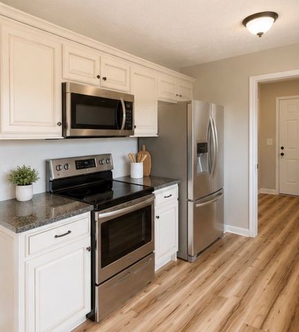 121 Hazelnut Ln, Unionville, TN 37180