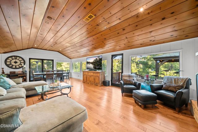 2315 Terrace Lane, Agoura Hills, CA 91301