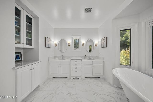 2315 Terrace Lane, Agoura Hills, CA 91301