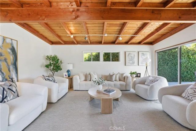 2017 W Macarthur St, Rancho Palos Verdes, CA 90275