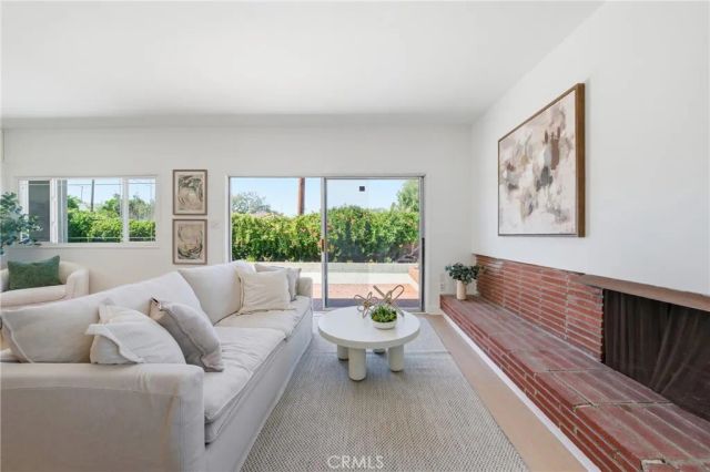 2017 W Macarthur St, Rancho Palos Verdes, CA 90275