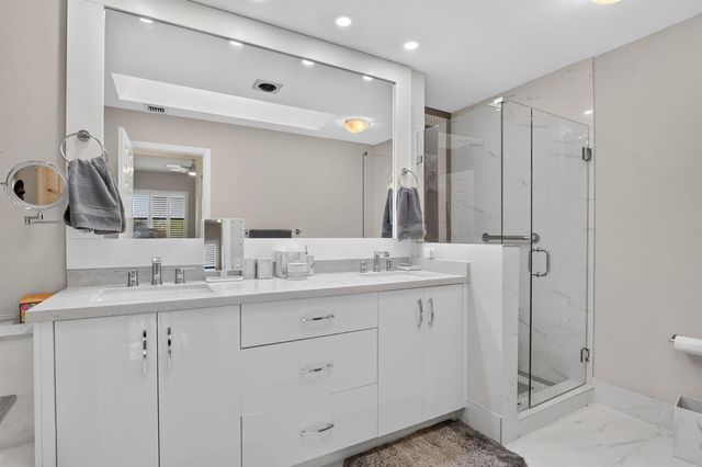 7535 La Paz Boulevard 306, Boca Raton, FL 33433