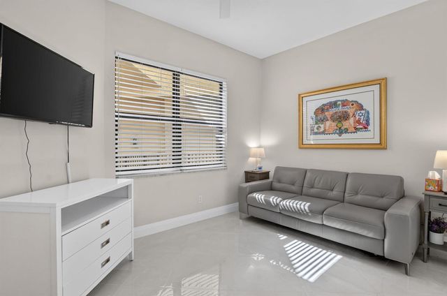 7535 La Paz Boulevard 306, Boca Raton, FL 33433