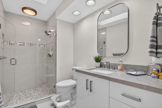 7535 La Paz Boulevard 306, Boca Raton, FL 33433