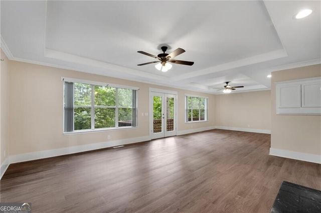 3346 Cove Overlook Drive, Gainesville, GA 30501