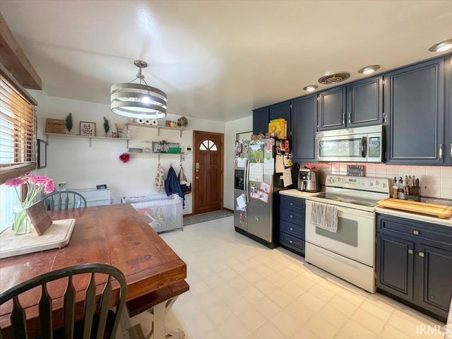 1729 TEASDALE Lane, Kokomo, IN 46902