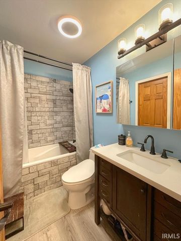 1729 TEASDALE Lane, Kokomo, IN 46902