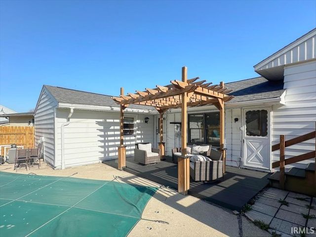 1729 TEASDALE Lane, Kokomo, IN 46902