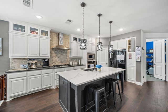 813 Pier Street, Little Elm, TX 76227