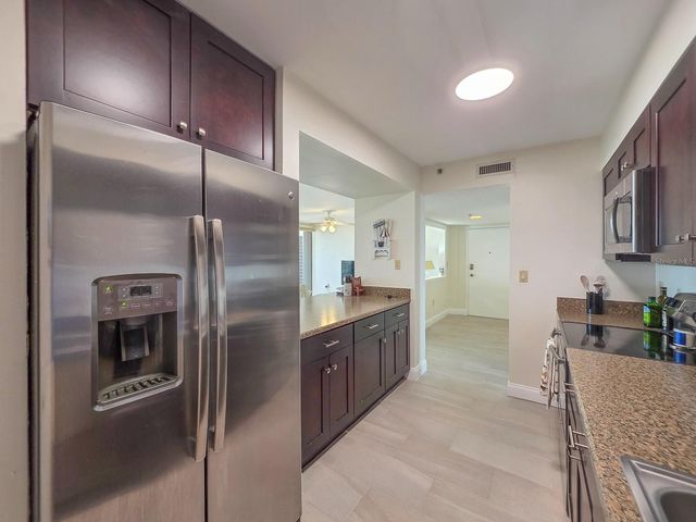 1601 N CENTRAL AVENUE 202, Flagler Beach, FL 32136