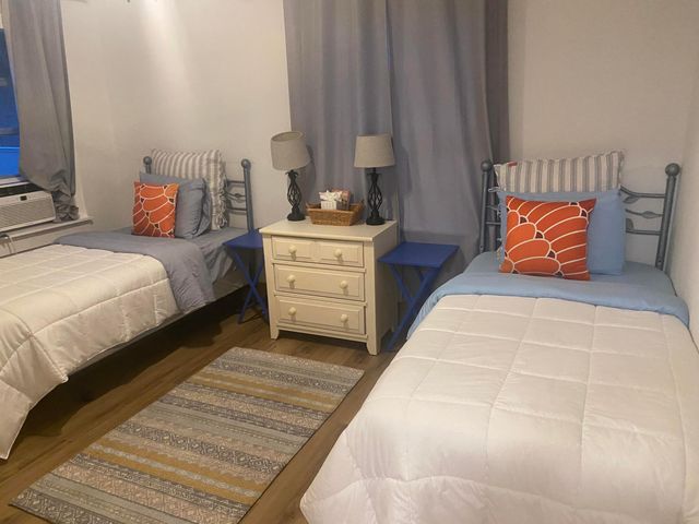 631 46th Street, West Palm Beach, FL 33407