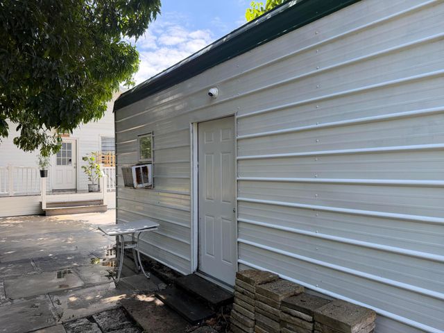 631 46th Street, West Palm Beach, FL 33407