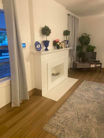 631 46th Street, West Palm Beach, FL 33407