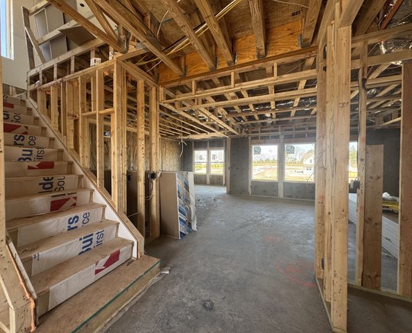 1933 Hildebrand Lane, Columbia, TN 38401