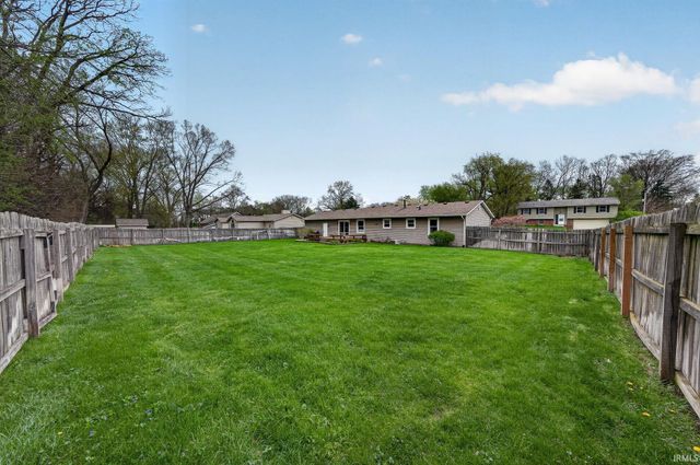 51835 Candy Lane, Granger, IN 46530