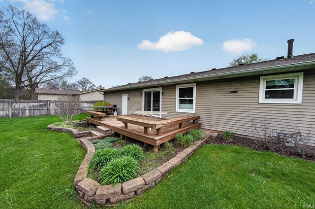 51835 Candy Lane, Granger, IN 46530