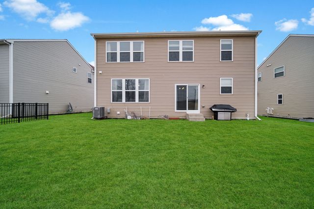 4255 FRASER Circle, Naperville, IL 60564