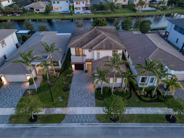 10890 Windward Street, Parkland, FL 33076