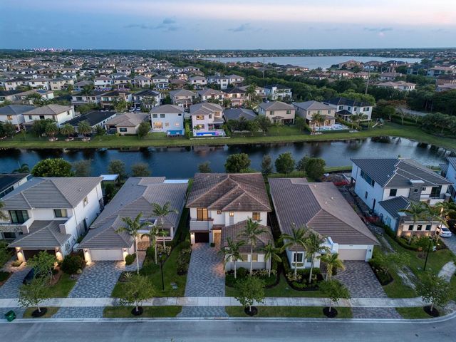 10890 Windward Street, Parkland, FL 33076
