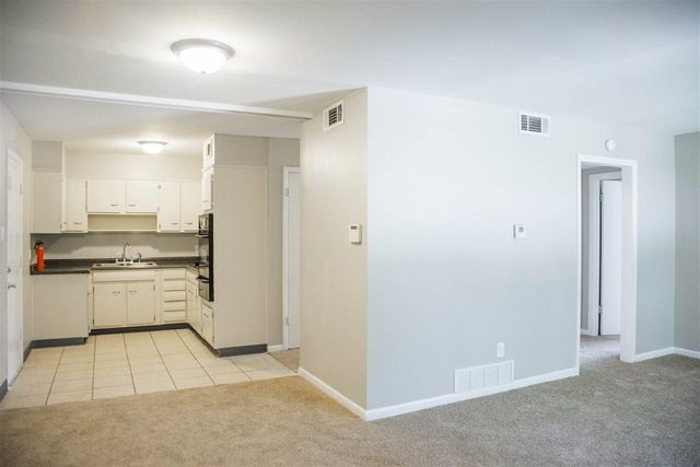 91 N Belvedere Blvd Apt 16, Memphis, TN 38104