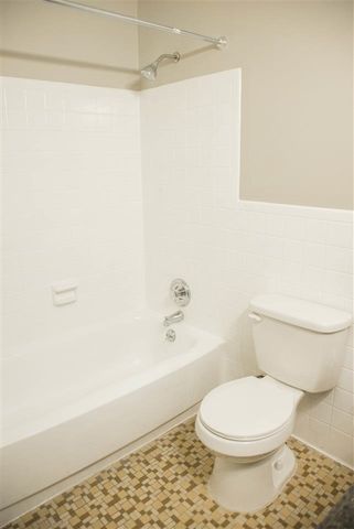 91 N Belvedere Blvd Apt 16, Memphis, TN 38104