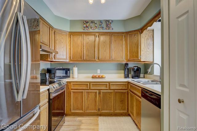 4408 Rochester Road, Royal Oak, MI 48073