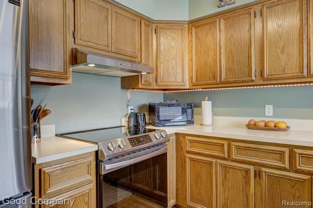 4408 Rochester Road, Royal Oak, MI 48073