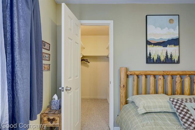 4408 Rochester Road, Royal Oak, MI 48073