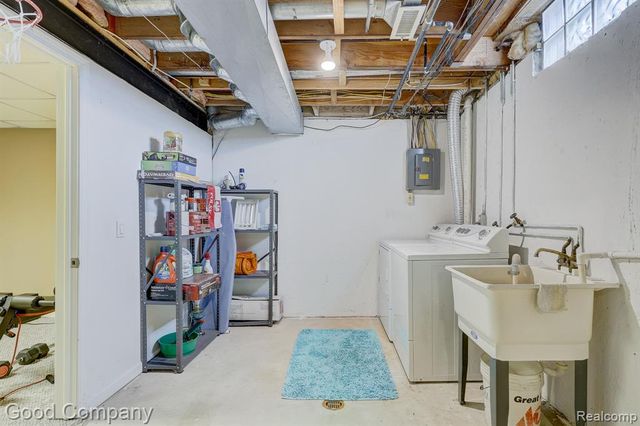 4408 Rochester Road, Royal Oak, MI 48073