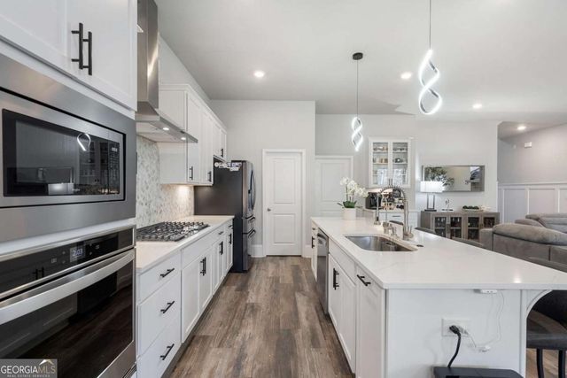 1880 Grand Lanier Drive, Buford, GA 30518