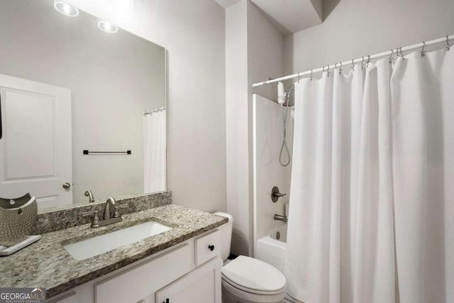 1880 Grand Lanier Drive, Buford, GA 30518