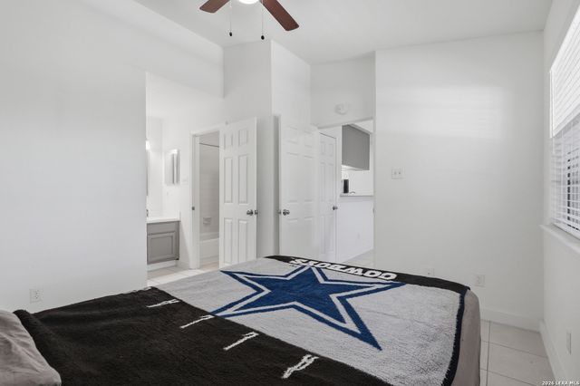 4803 Hamilton Wolfe Rd Apt 924, San Antonio, TX 78229