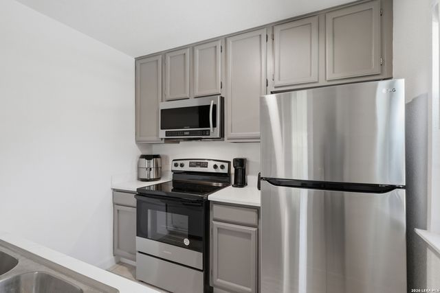 4803 Hamilton Wolfe Rd Apt 924, San Antonio, TX 78229