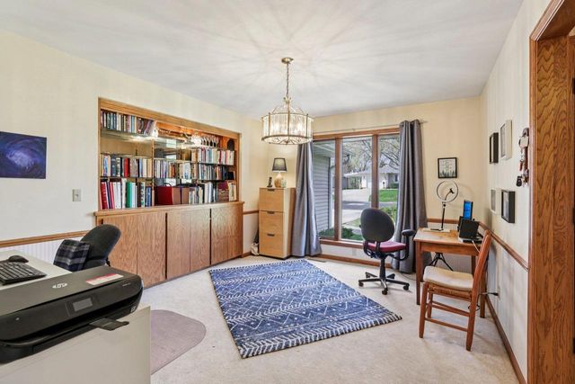5604 Maldwyn Lane, Madison, WI 53716