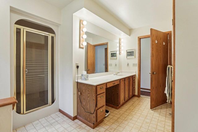 5604 Maldwyn Lane, Madison, WI 53716