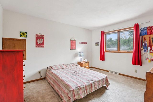 5604 Maldwyn Lane, Madison, WI 53716