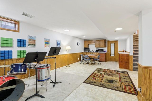 5604 Maldwyn Lane, Madison, WI 53716