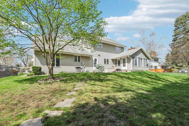5604 Maldwyn Lane, Madison, WI 53716