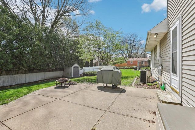 5604 Maldwyn Lane, Madison, WI 53716