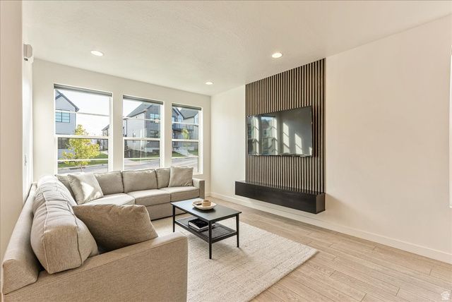 4392 W BERGEN LN, Lehi, UT 84043