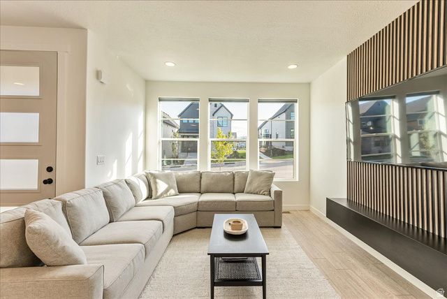 4392 W BERGEN LN, Lehi, UT 84043