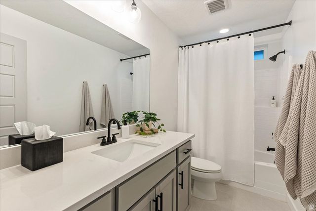 4392 W BERGEN LN, Lehi, UT 84043