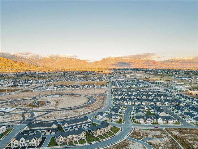 4392 W BERGEN LN, Lehi, UT 84043