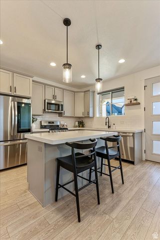 4392 W BERGEN LN, Lehi, UT 84043