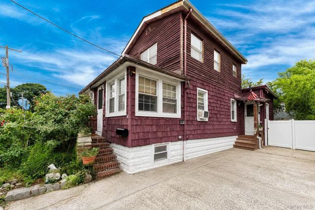 97 Hawkins Street, Bronx, NY 10464