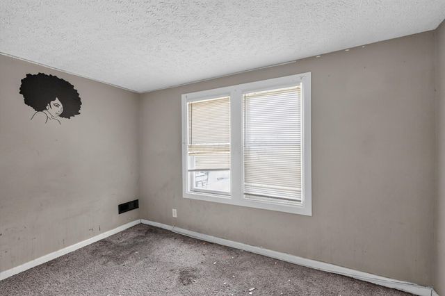 176 S Burgess Avenue, Columbus, OH 43204