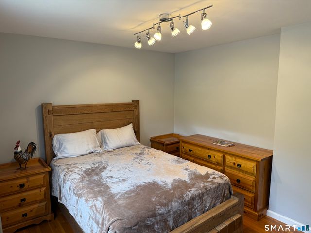 230 Cherry Hill Drive 2B, Bridgeport, CT 06606